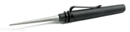 http://acreativeedge.info/pic01/KN-BK-40CHDDS-01-S&W_CH_Diamond_Dust_Sharpne-02.jpg